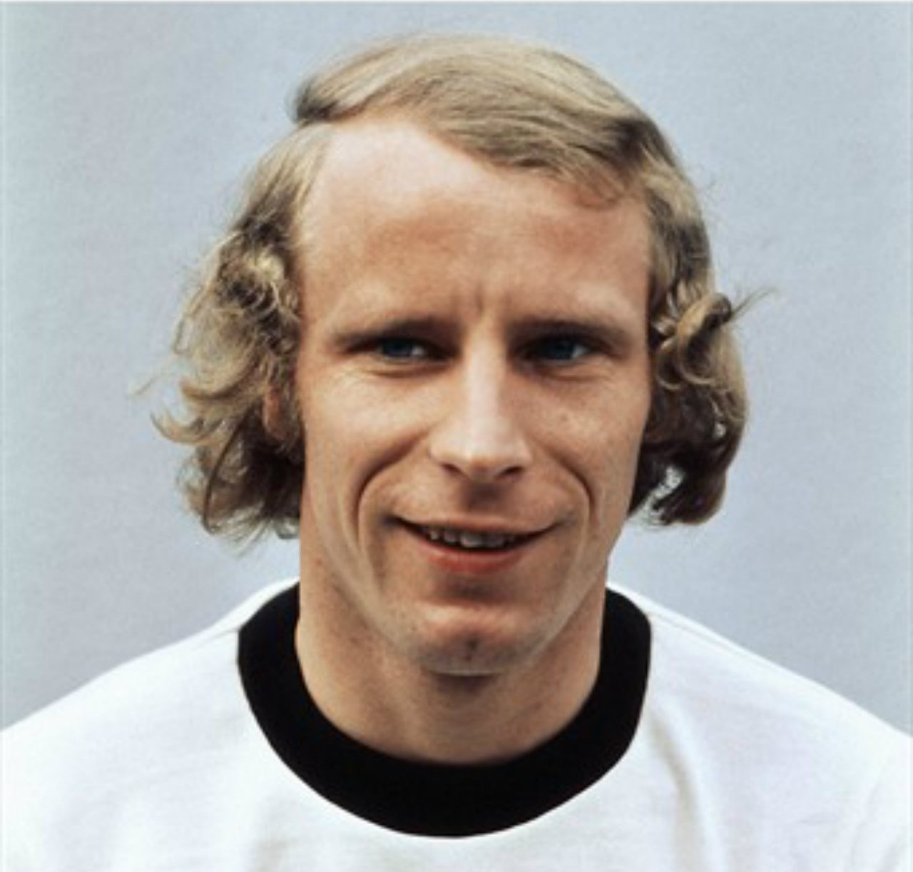 	Berti Vogts 	